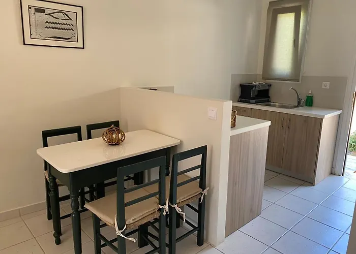 Διαμέρισμα Casa Buganvilla Μηνιά