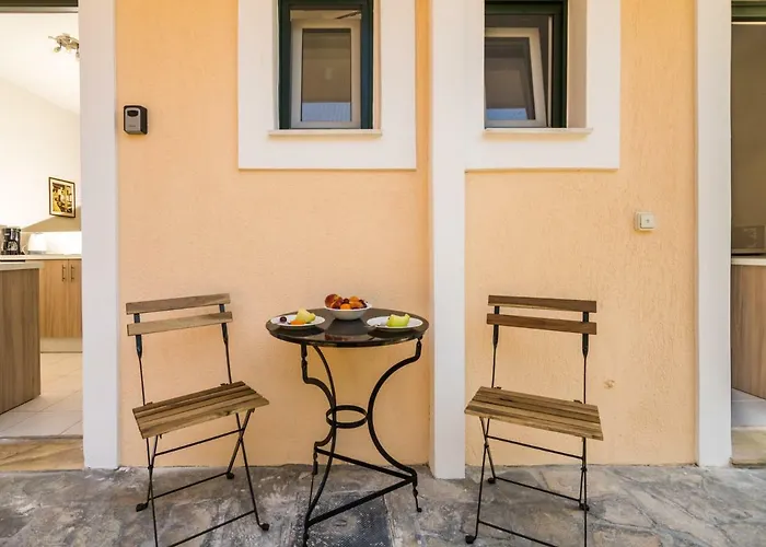 Casa Buganvilla Μηνιά