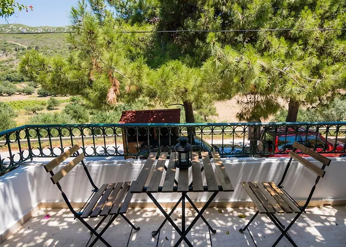Casa Buganvilla Μηνιά